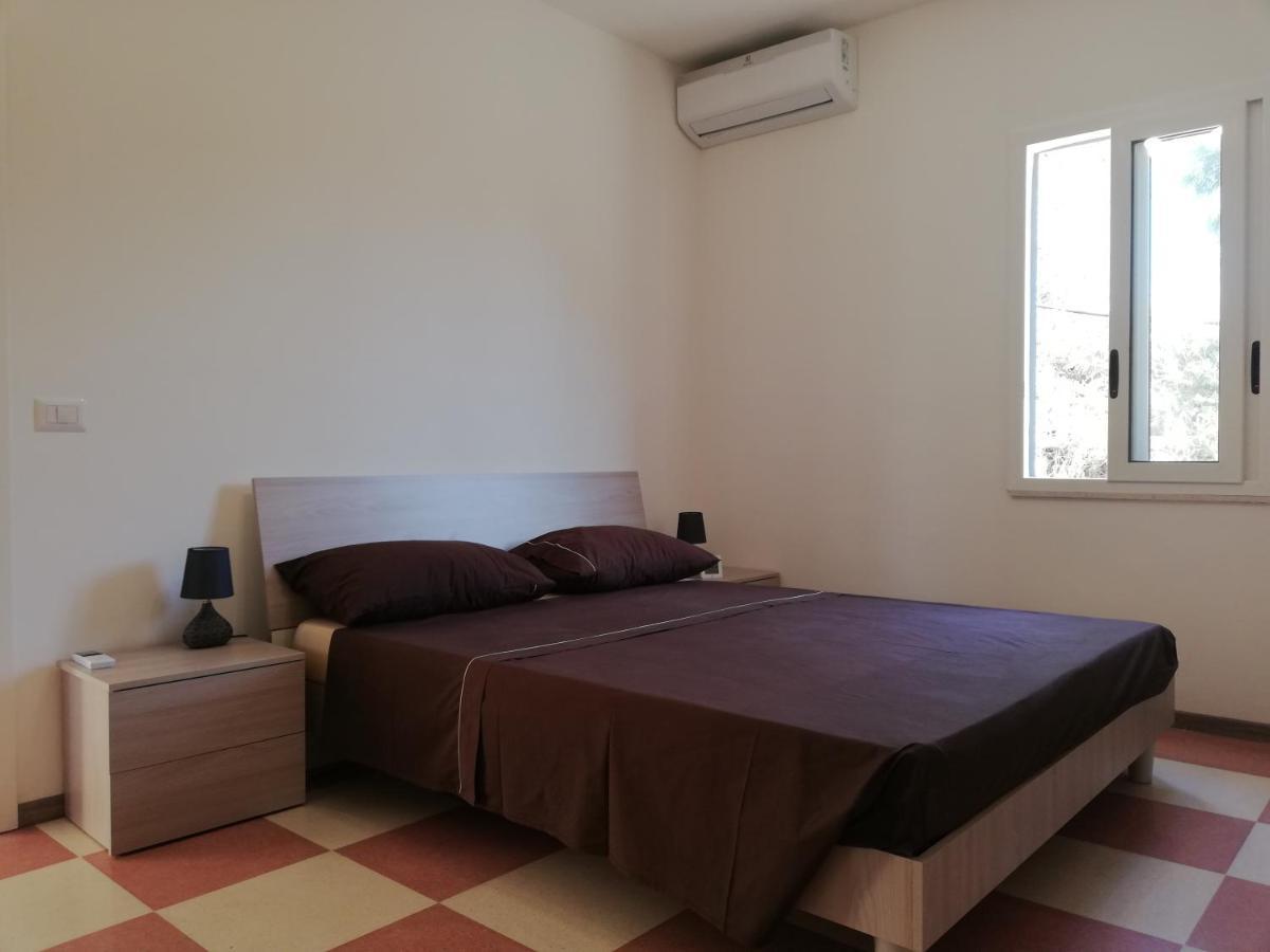 New Rooms On The Beach Pozzallo Bagian luar foto