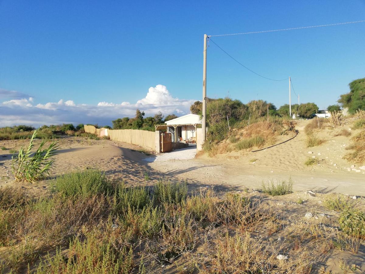 New Rooms On The Beach Pozzallo Bagian luar foto